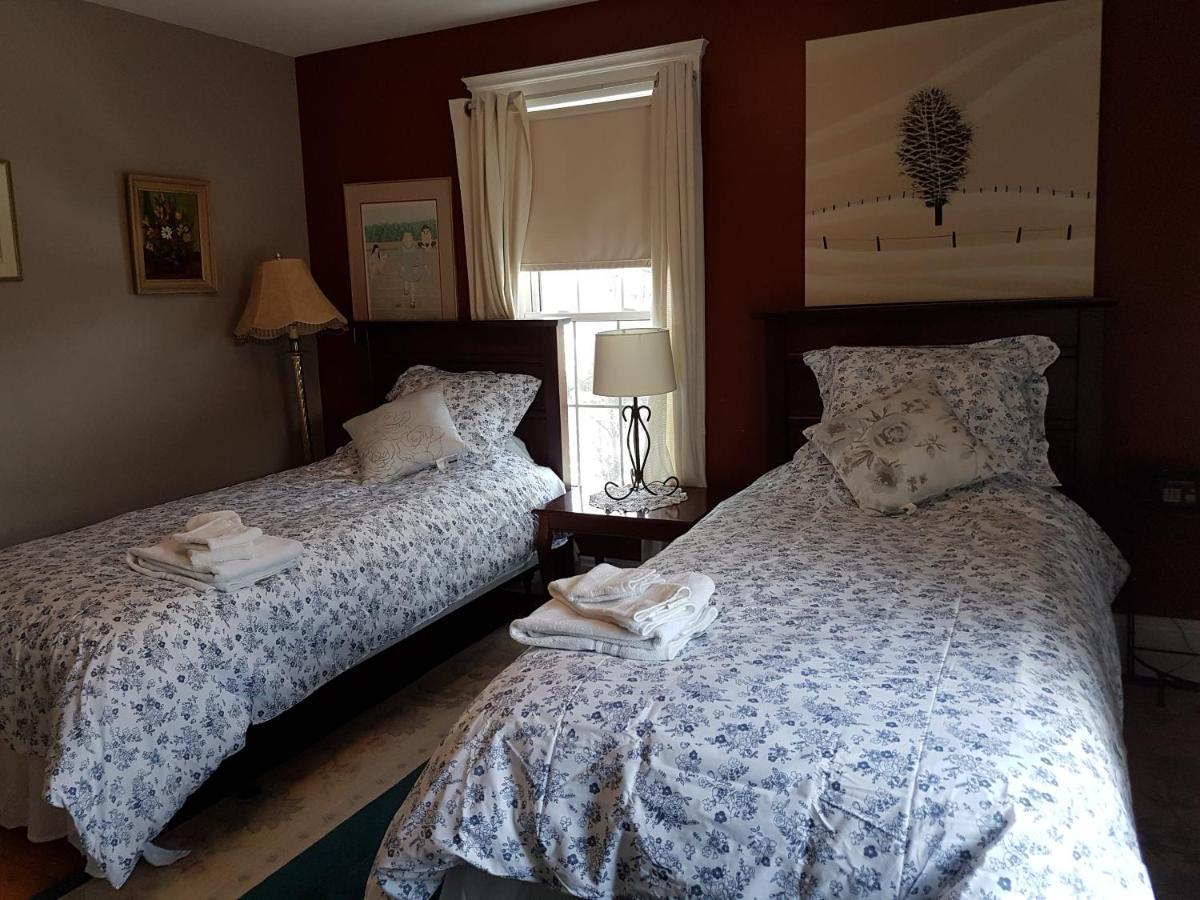 Ye Olde Walkerville Bed & Breakfast Windsor Exteriör bild