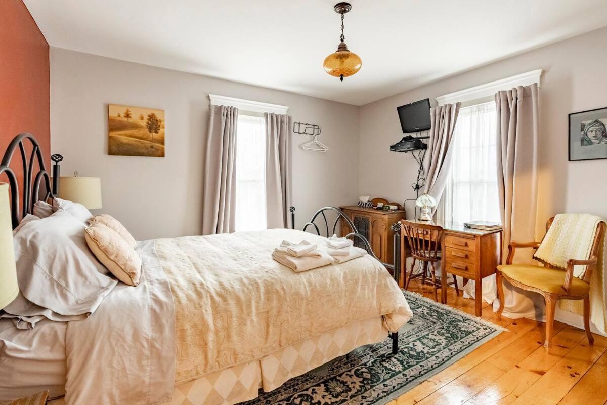 Ye Olde Walkerville Bed & Breakfast Windsor Exteriör bild