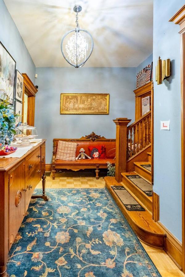 Ye Olde Walkerville Bed & Breakfast Windsor Exteriör bild