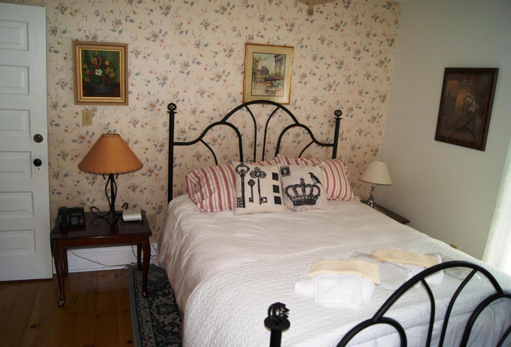 Ye Olde Walkerville Bed & Breakfast Windsor Rum bild