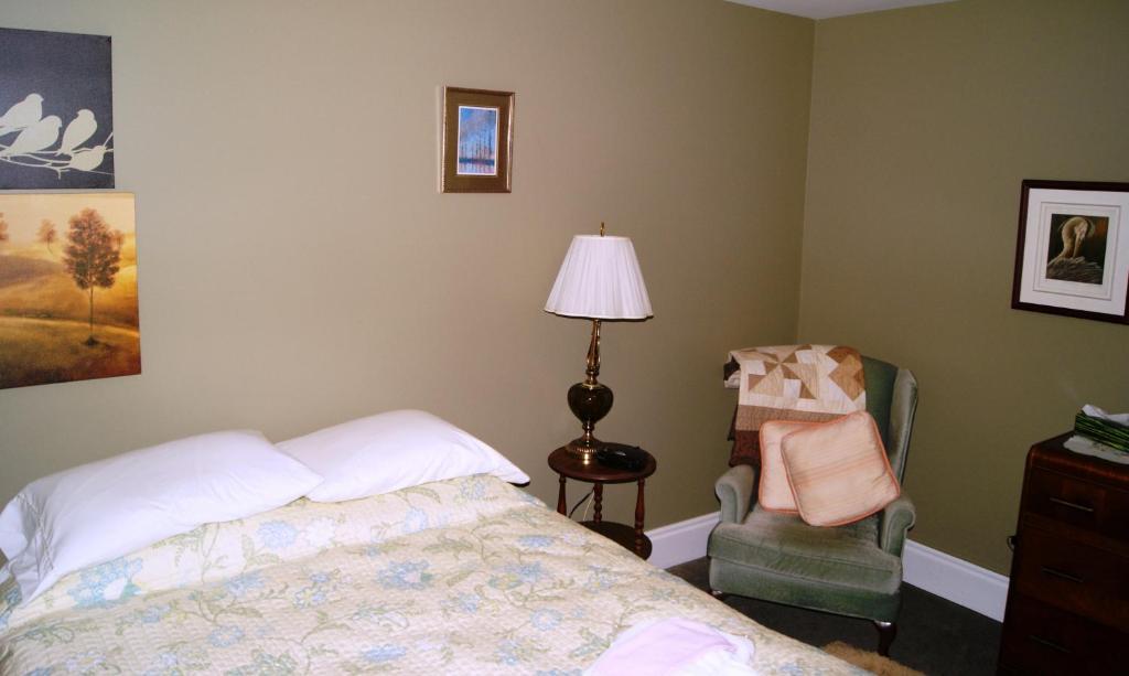 Ye Olde Walkerville Bed & Breakfast Windsor Rum bild