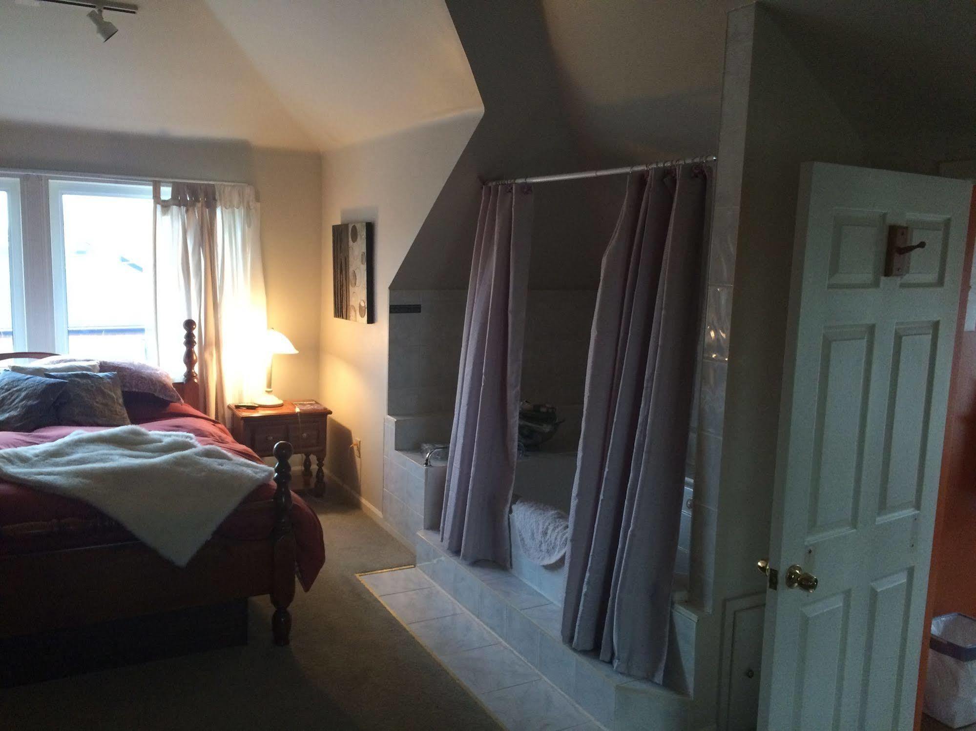 Ye Olde Walkerville Bed & Breakfast Windsor Exteriör bild