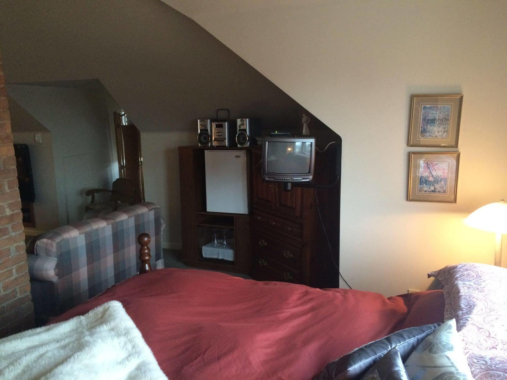 Ye Olde Walkerville Bed & Breakfast Windsor Exteriör bild